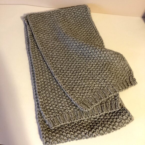 Gap Chunky Knit Gray Scarf Wool Alpaca Blend Warm Fall Winter Neckwear - Picture 2 of 4